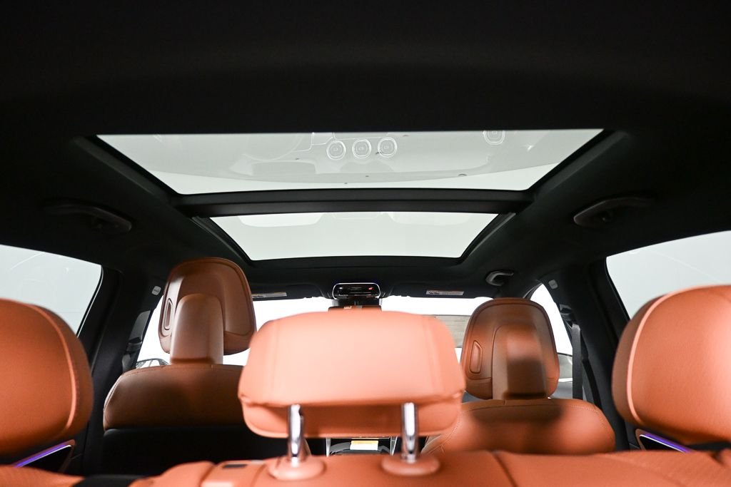 New 2026 Black Mercedes-Benz GLC 300 image 19