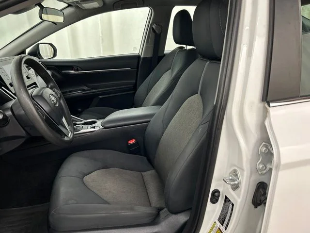 Used 2021 White Toyota LE image 6
