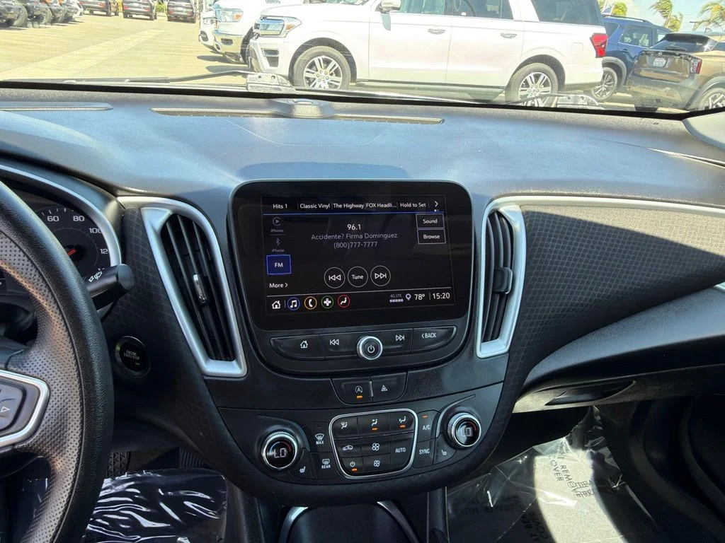 Used 2023 Gray Chevrolet LT image 18