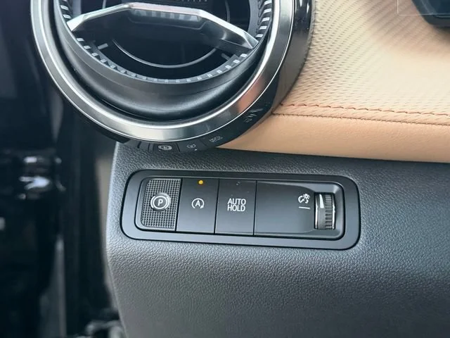 New 2027 Mosaic Black Metallic Chevrolet ACTIV image 15