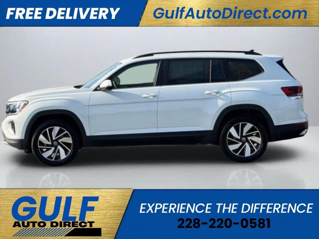 Used 2025 White Volkswagen 2.0T SE w/Technology image 4