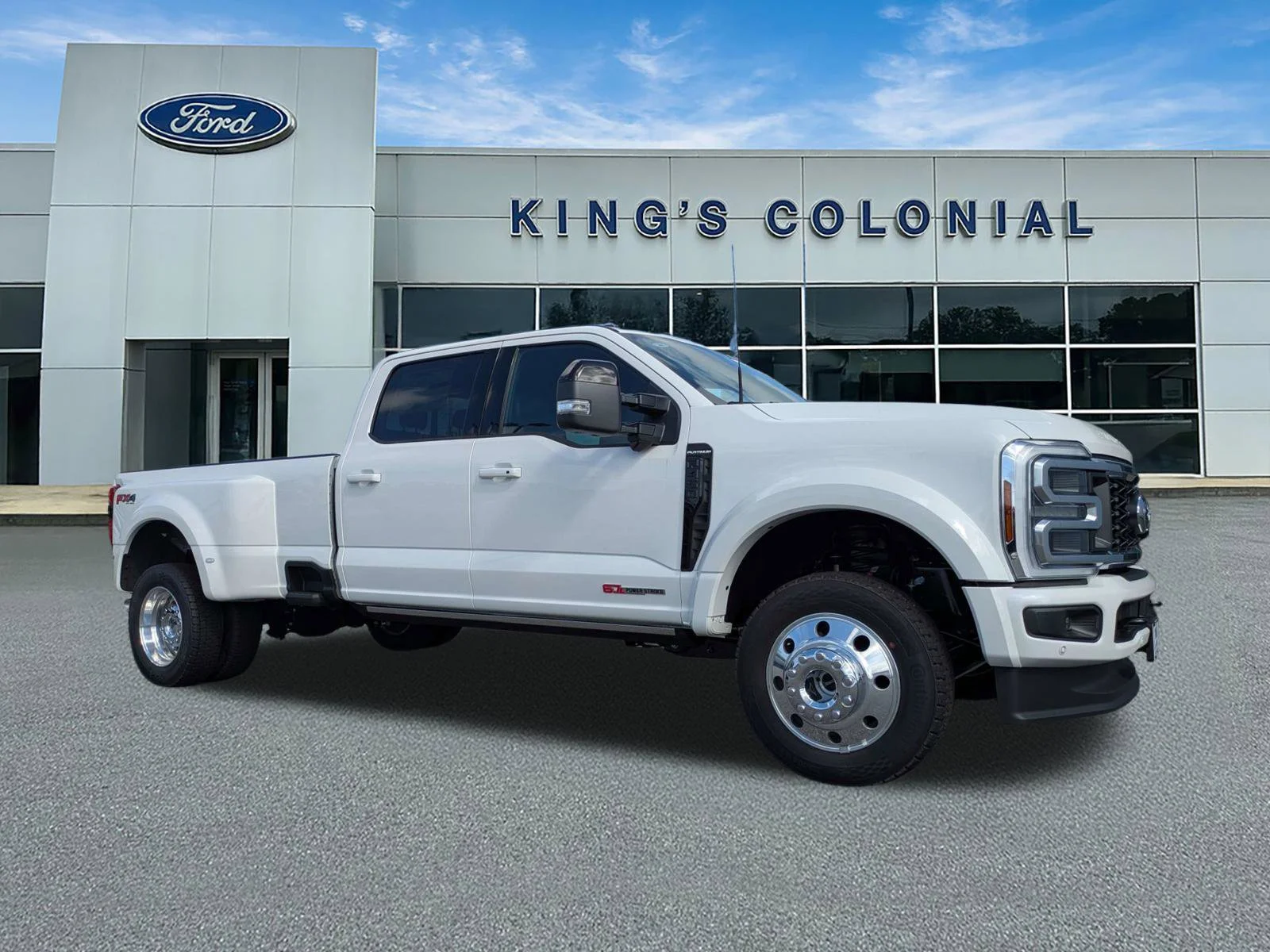 2026 Ford F-450 Platinum 4x4 Crew Cab 8' Box DRW's photo