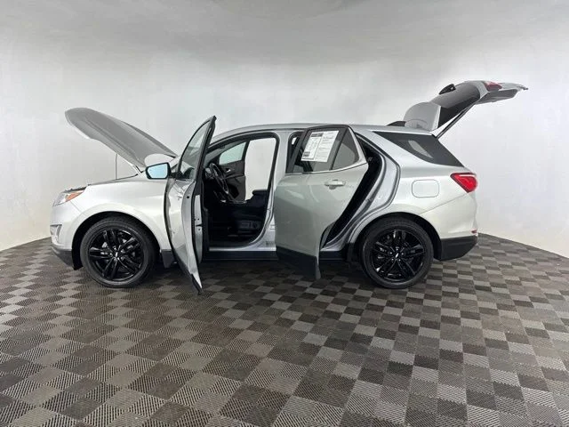 Used 2021 Silver Chevrolet LT image 9