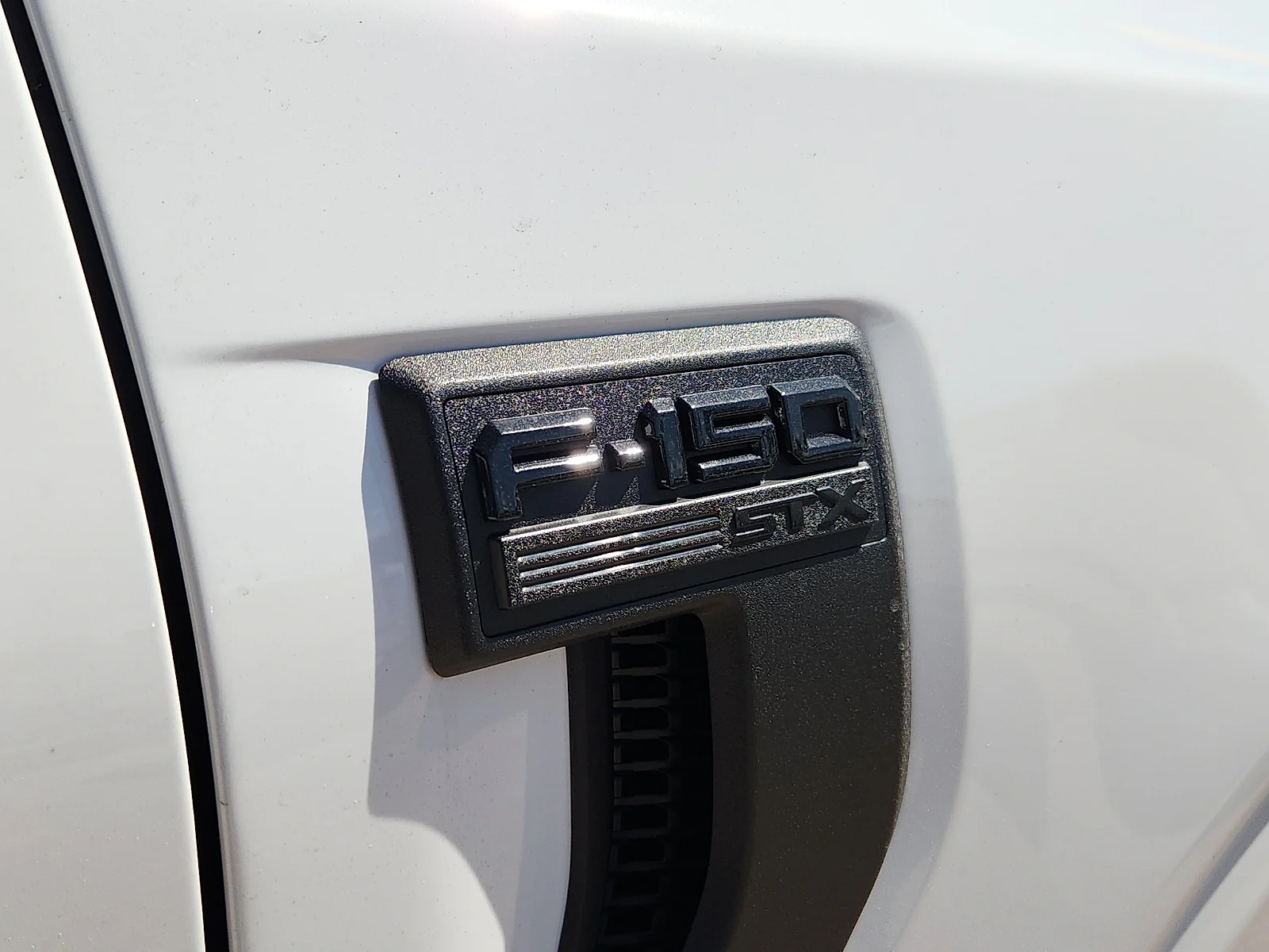 New 2026 Oxford White Ford STX image 10