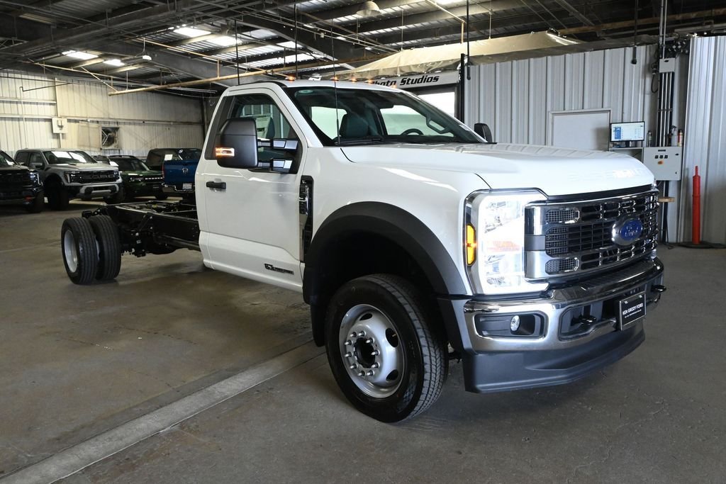 2026 Ford F-550 XL Regular Cab 205-In DRW's photo