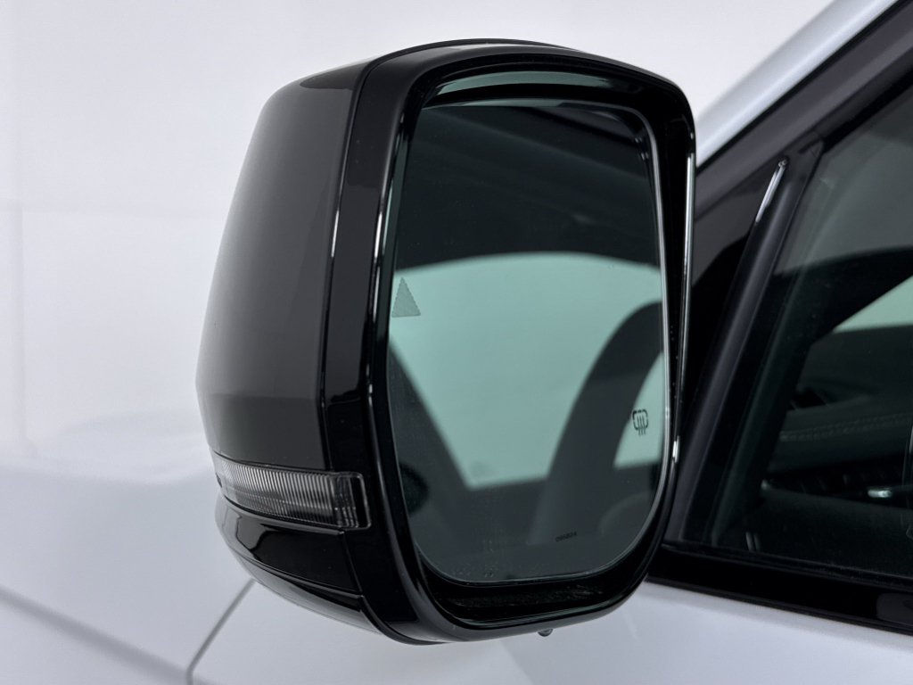 New 2026 Bright White Clearcoat Jeep Limited image 28