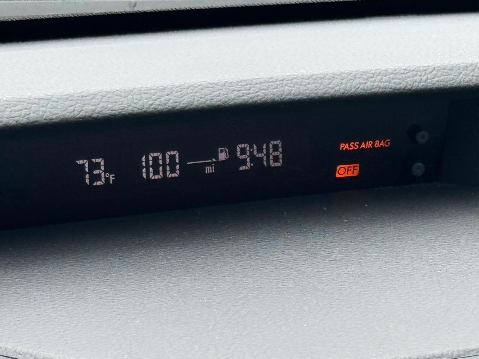 Used 2010 Cypress Green Pearl Subaru Premium All-Weather image 27