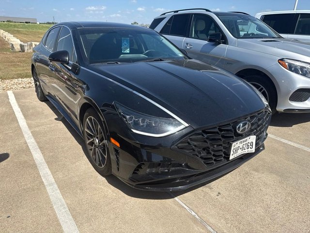 Pre-Owned 2023 Hyundai Sonata Limited FWD 4D Sedan FWD