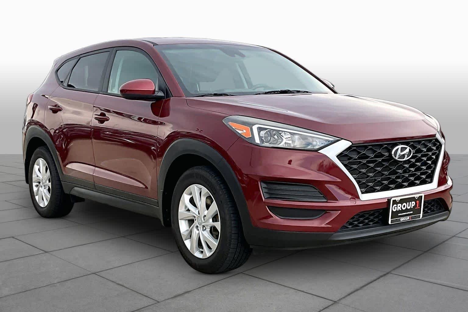 Used 2020 Gemstone Red Hyundai SE image 3