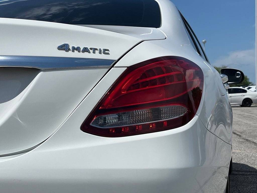Used 2018 White Mercedes-Benz C 300 image 13
