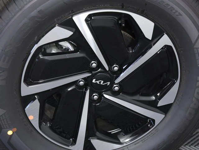 2025 Kia Sportage LX Hybrid - Photo 7