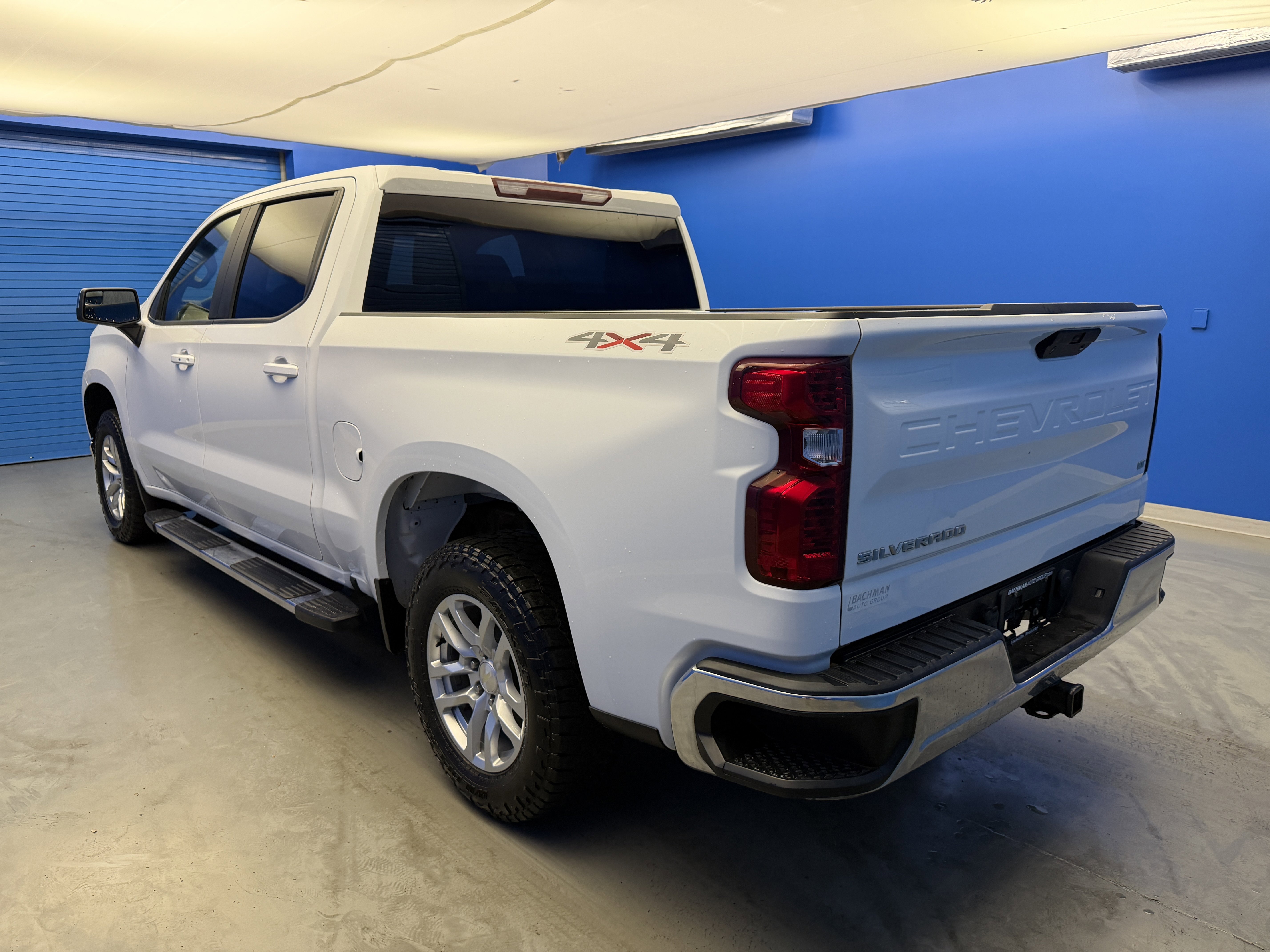 Used 2021 Summit White Chevrolet LT image 5
