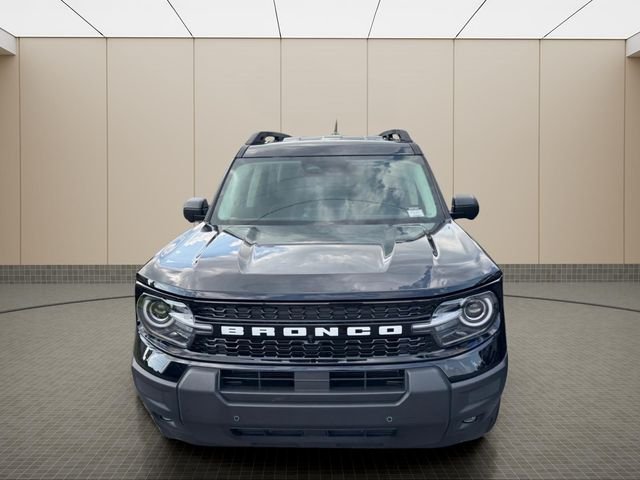 Used 2025 Black Ford Outer Banks image 6