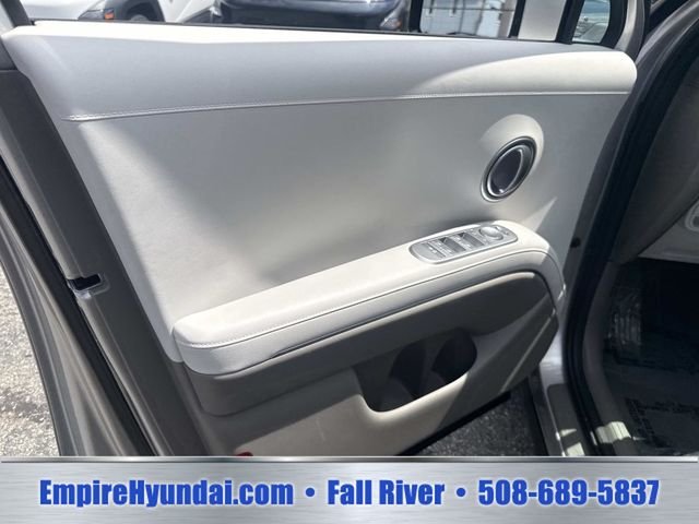 Used 2026 Silver Metallic Hyundai SEL image 19