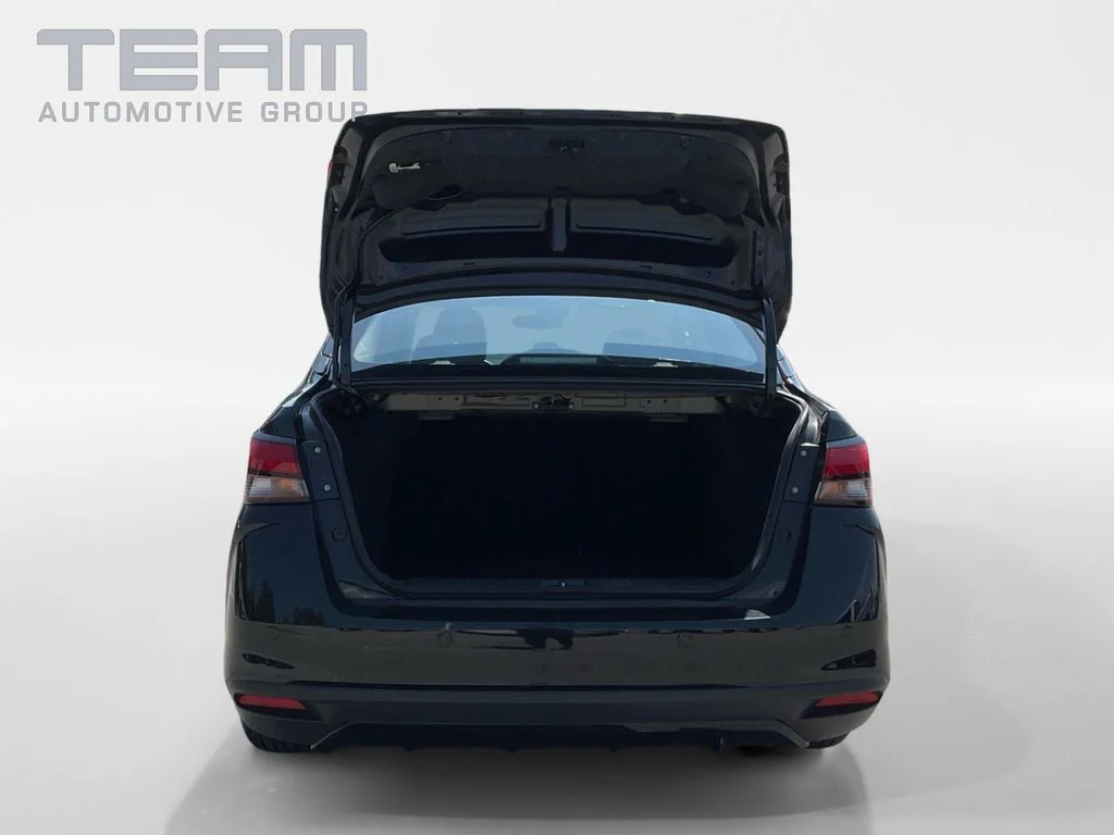 Used 2025 Black Nissan 1.6 SV image 10
