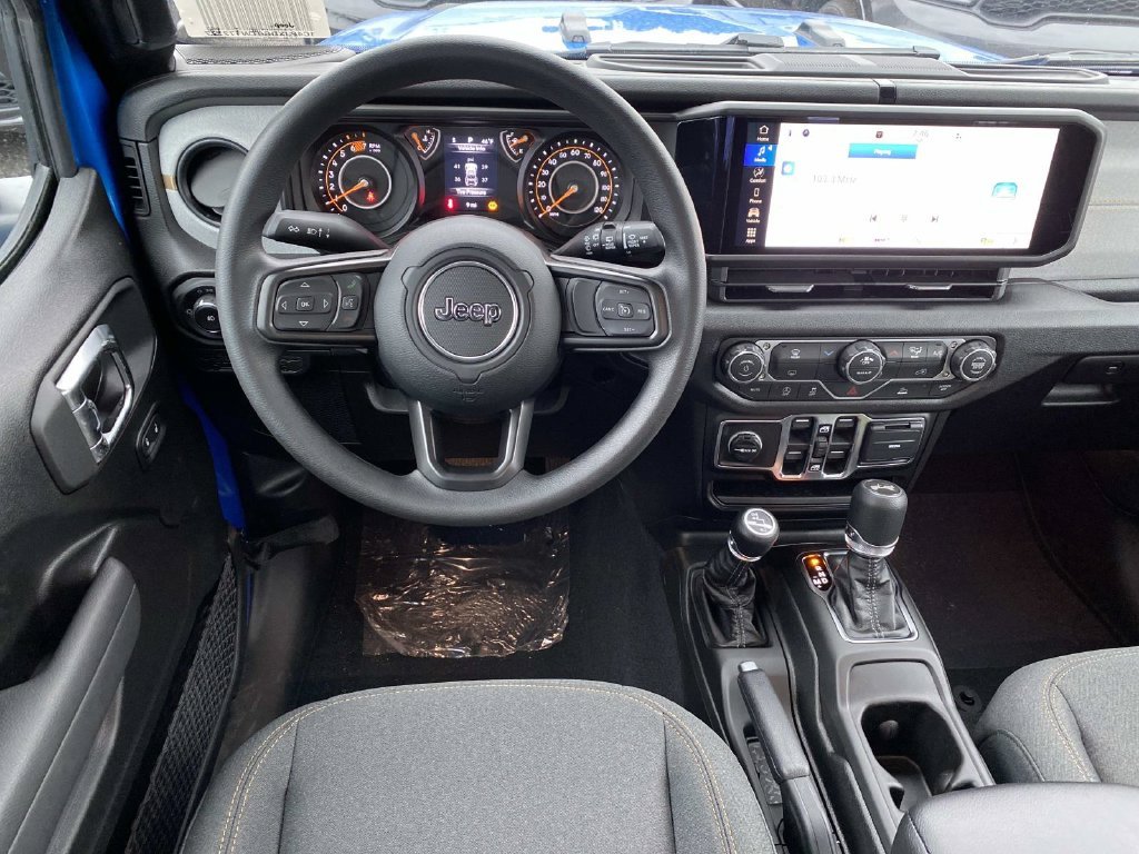 New 2026 Hydro Blue Pearl-Coat Exterior Paint Jeep Sport image 9