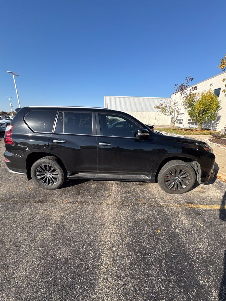 Used 2021 Onyx Black Lexus 460 image 1
