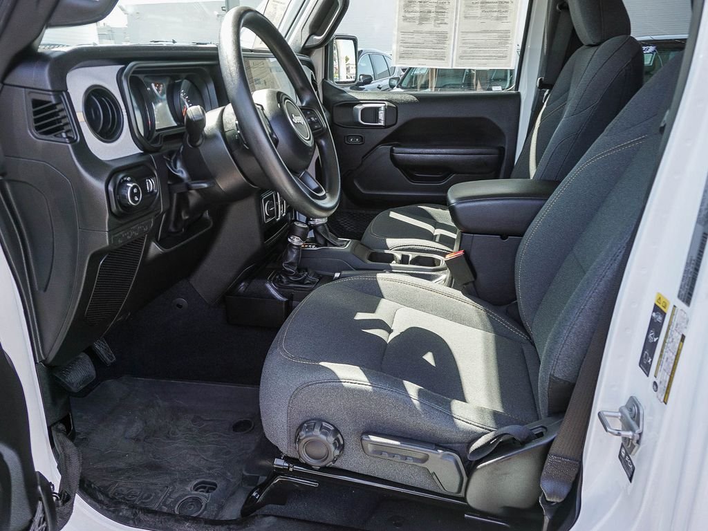 Used 2024 White Jeep Sport image 18