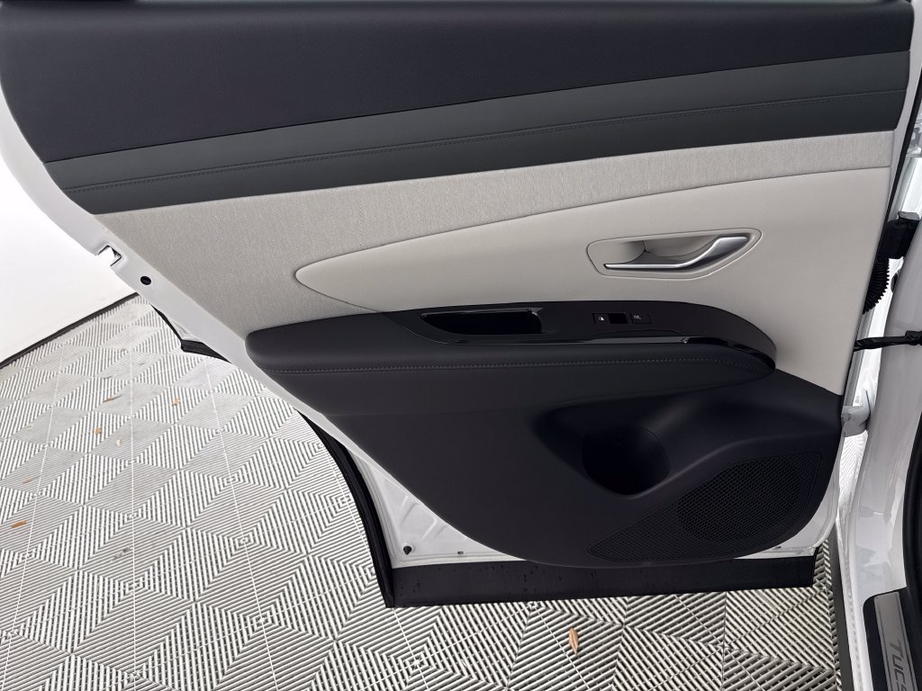 2026 Hyundai Tucson Limited - Photo 13