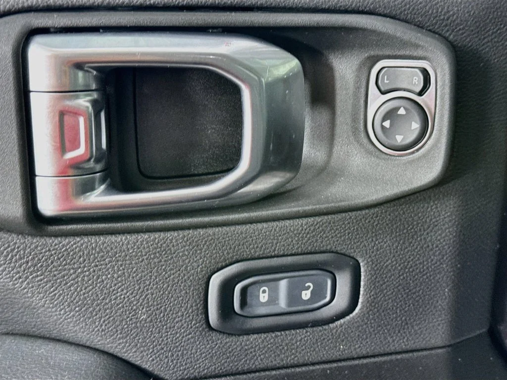 Used 2023 Gray Jeep Sahara 4xe image 23