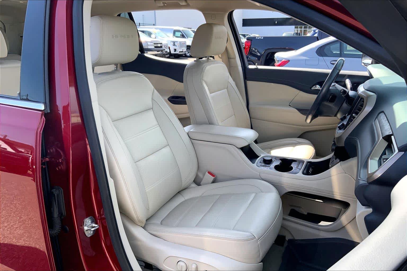 Used 2020 RED QUARTZ TINTCOAT GMC Denali image 8