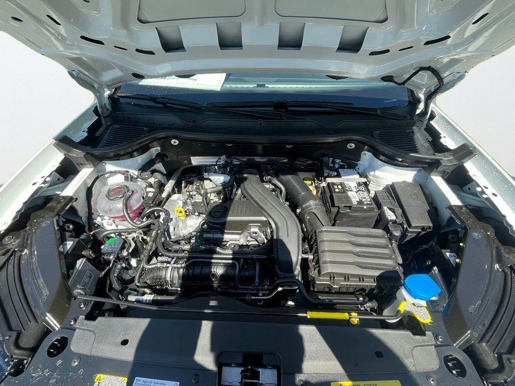New 2026 White Volkswagen 1.5T SE image 30