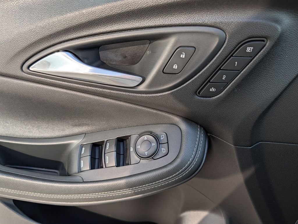 2020 Buick Encore GX Essence - Photo 16