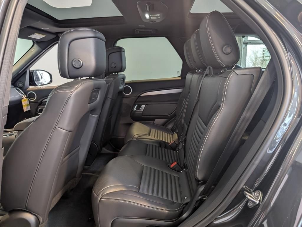 2026 Land Rover Discovery Gemini Edition - Photo 26