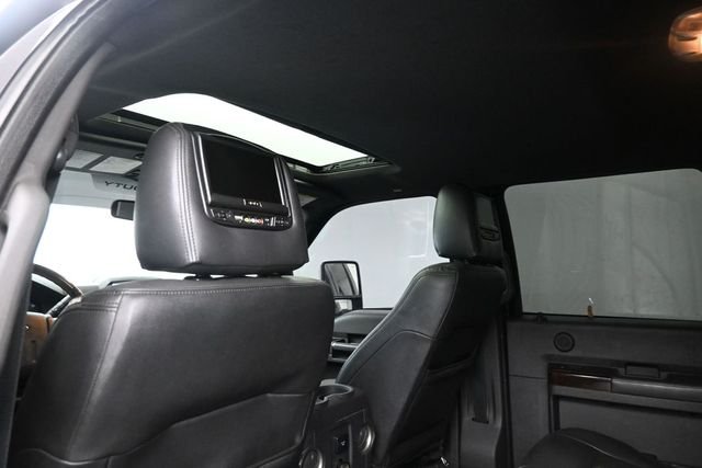 Used 2014 Black Ford Platinum image 19