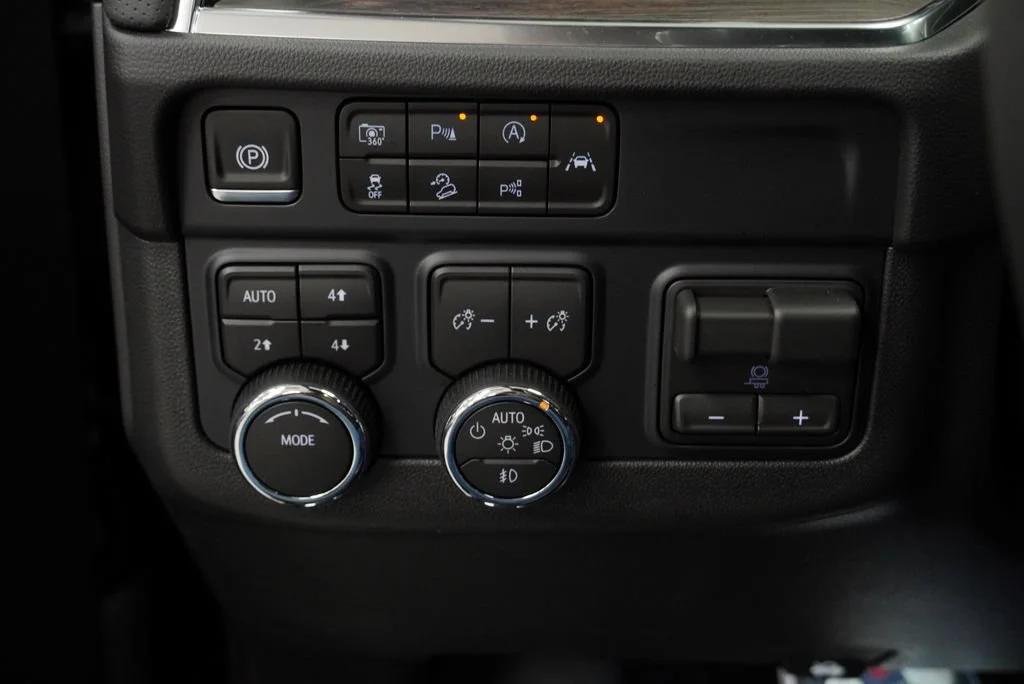 New 2026 Black Chevrolet Premier image 23