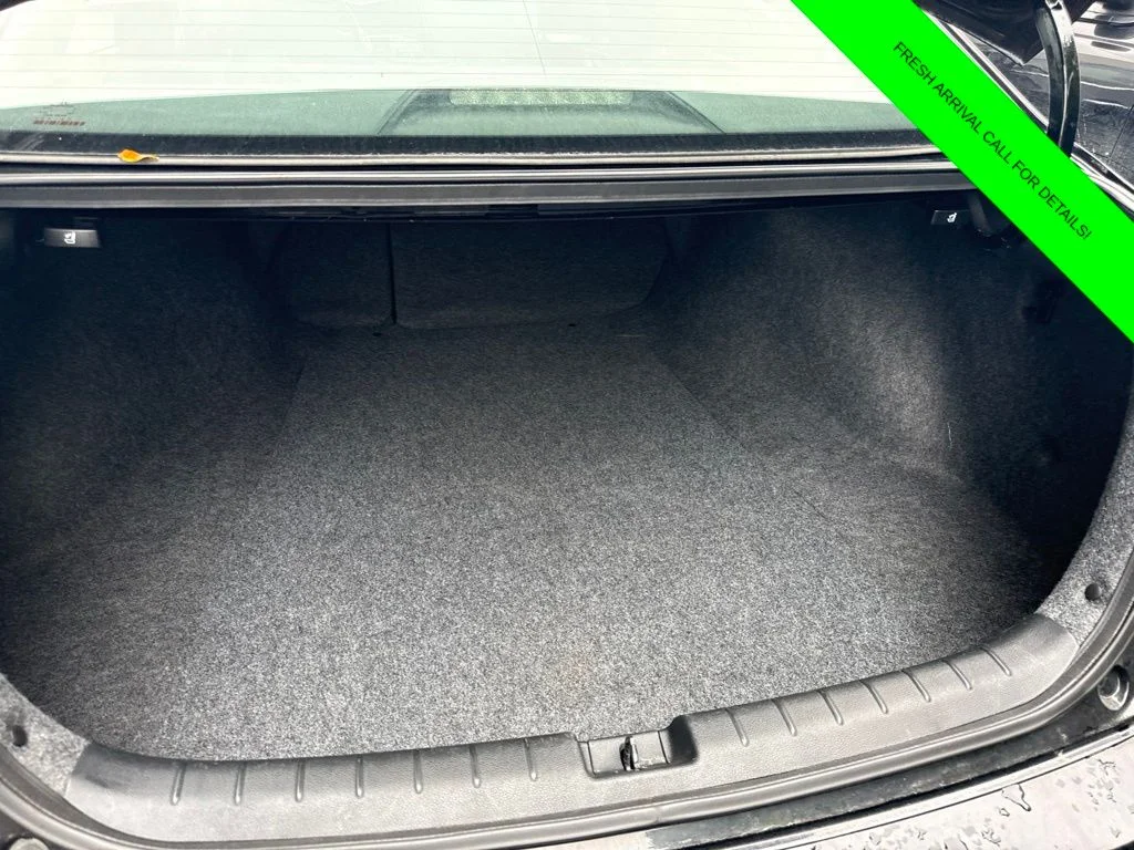Used 2017  Honda Sport image 9