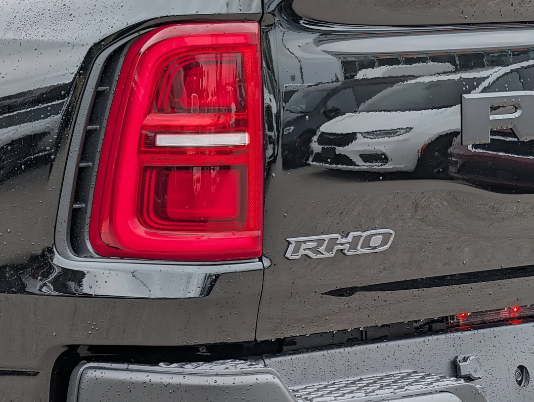 New 2026 Black RAM RHO - - 4x4 - 3.0L I6 HO Twin Turbo - Harman Kardon Sound - Head-Up Display & More! image 11