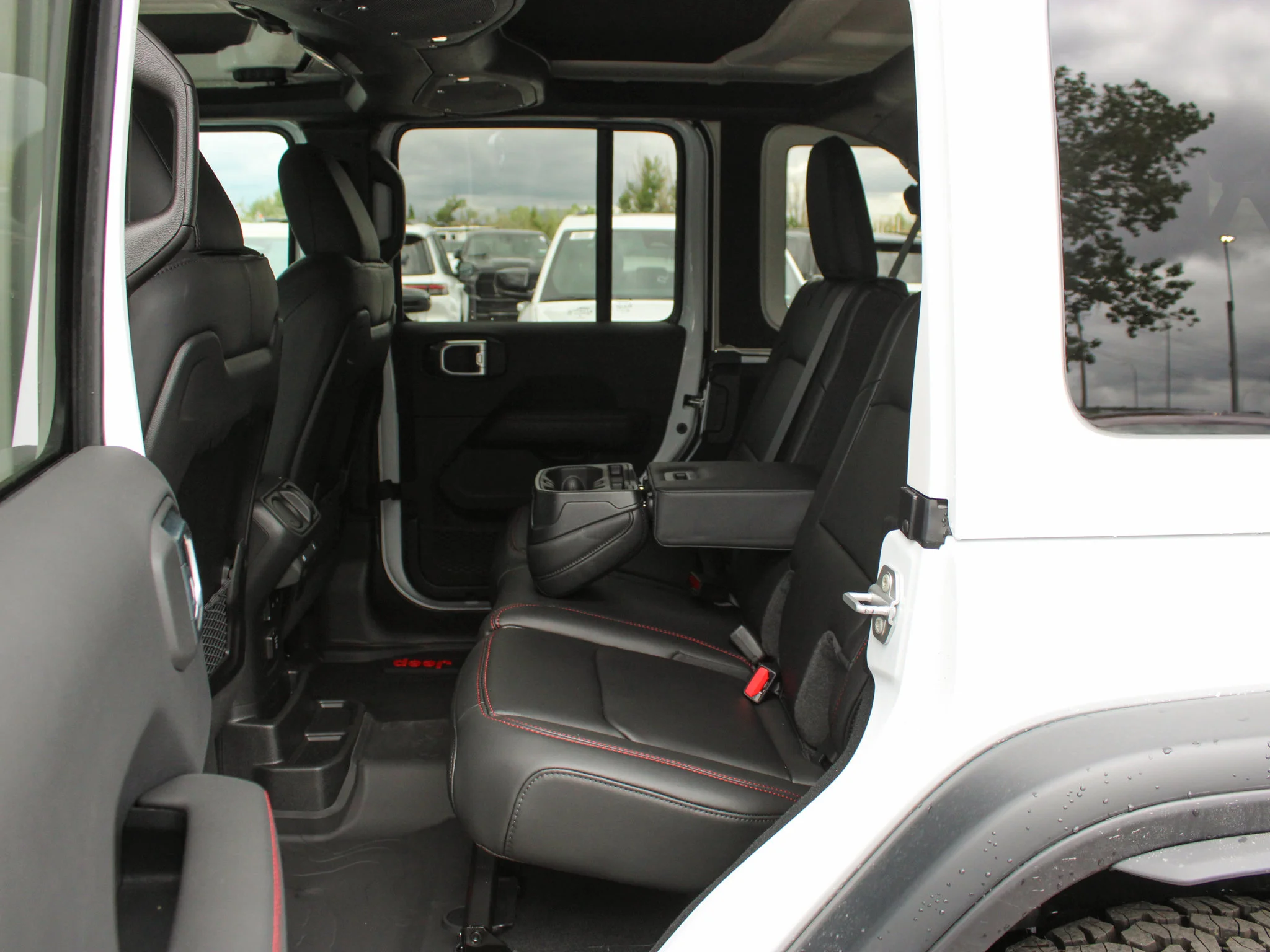New 2026 White Jeep Moab 392* image 10