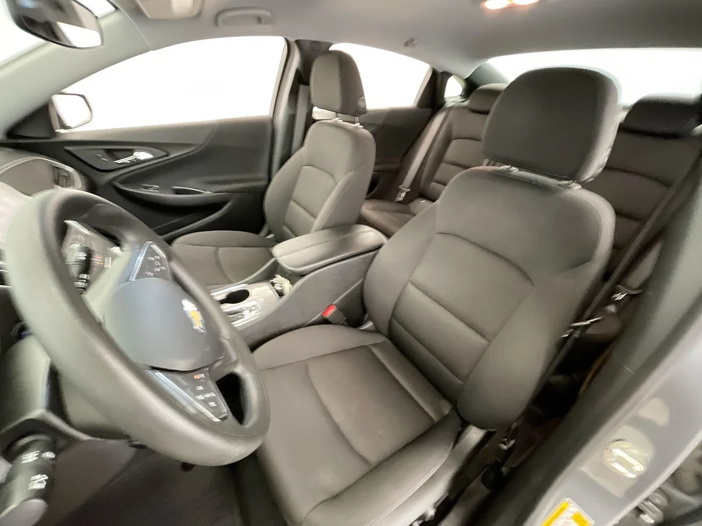 Used 2024 GRAY Chevrolet LT image 19