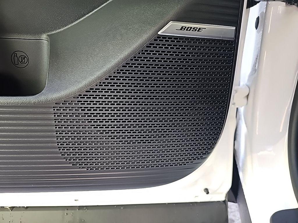 New 2026 White Hyundai Limited AWD image 35