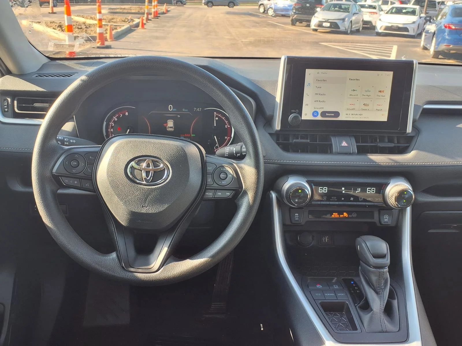 Certified Used 2025 Ice Cap Toyota XLE image 5