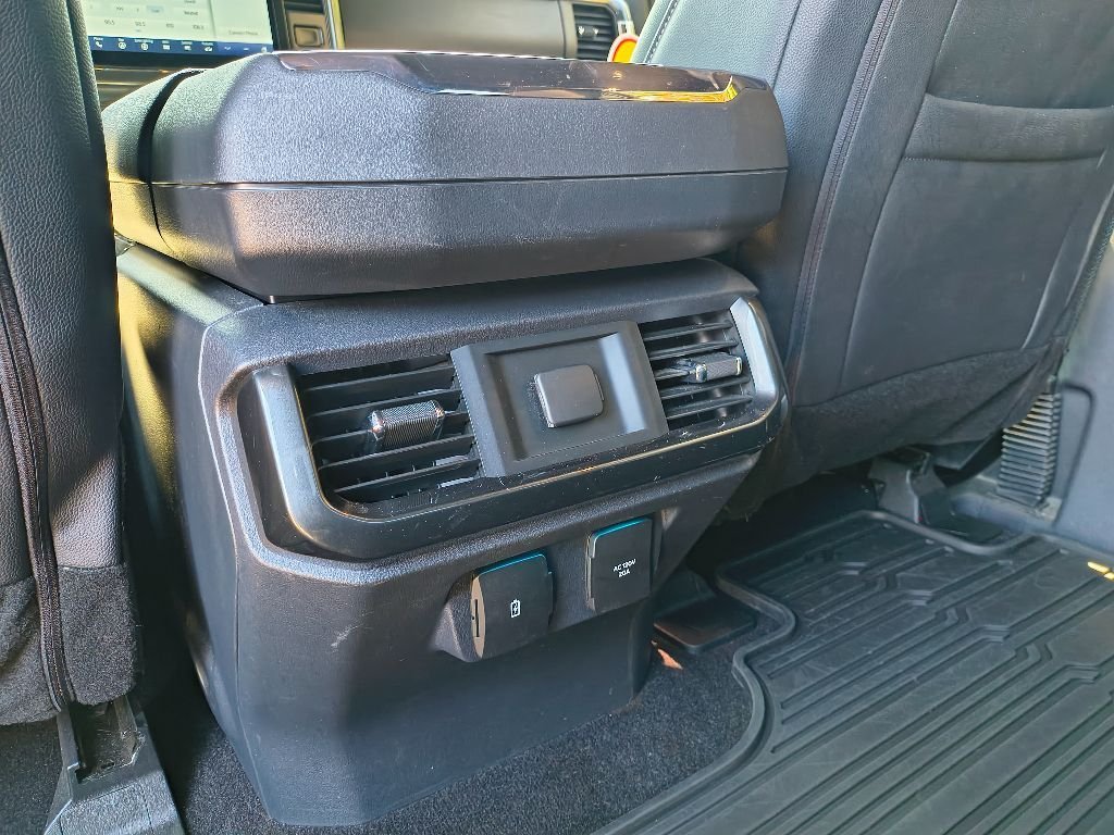 Used 2022 Iconic Silver Metallic Ford XLT image 30