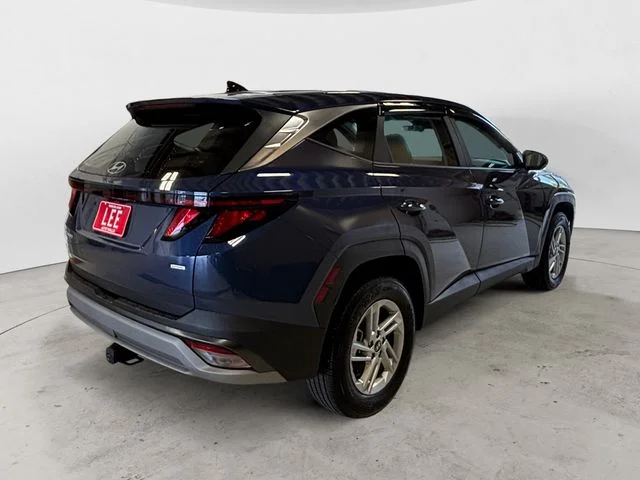 Used 2025 Atlantis Blue Hyundai SE image 5