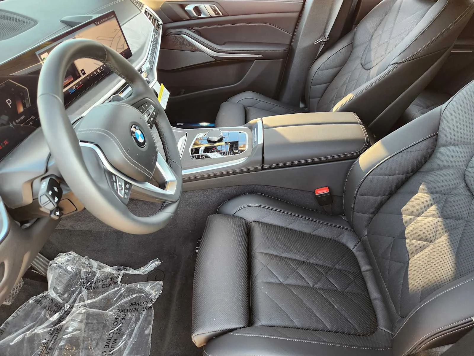 New 2026 Skyscraper Grey Metallic BMW sDrive40i image 4