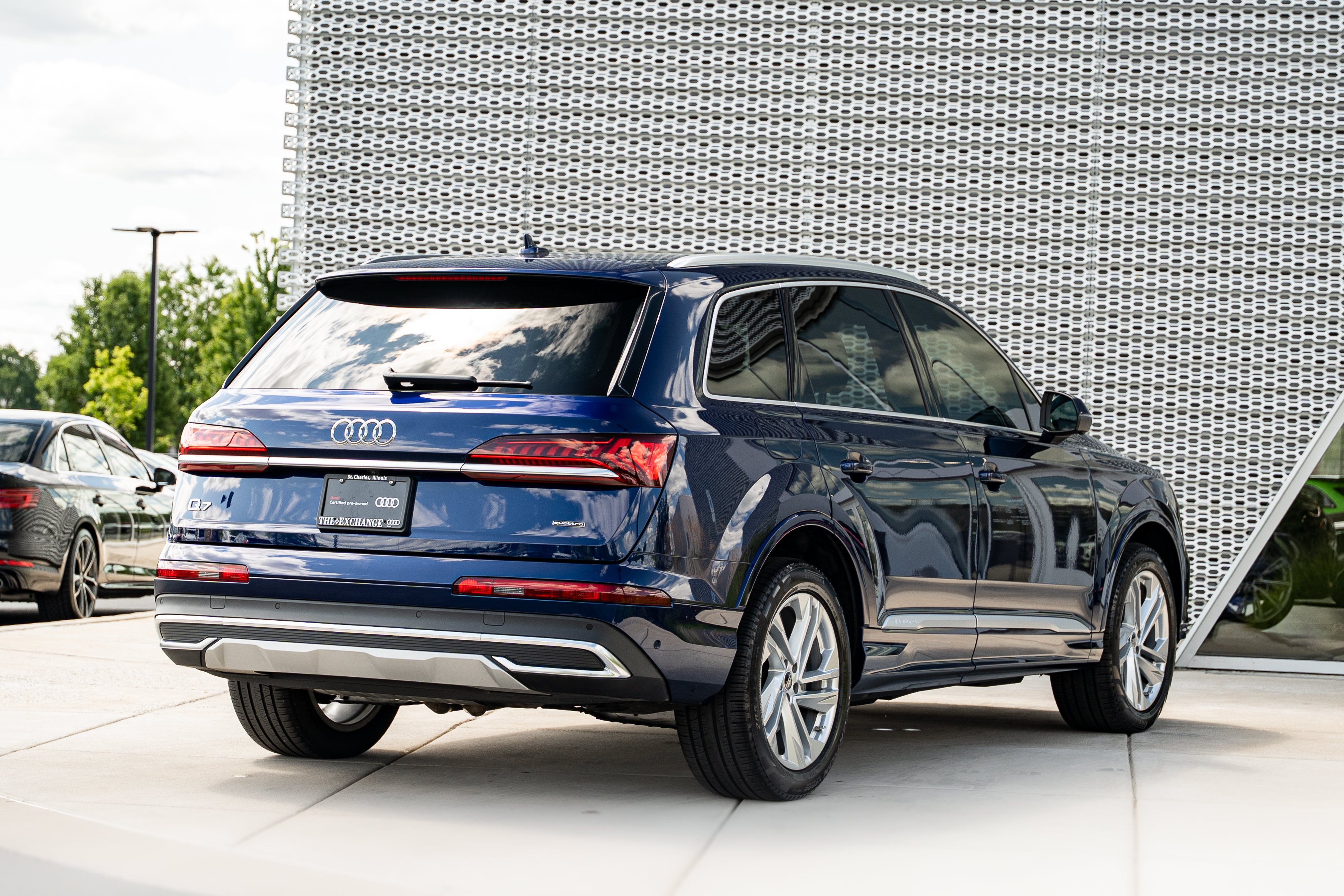 Certified Used 2022 Navarra Blue Metallic Audi Premium Plus image 4