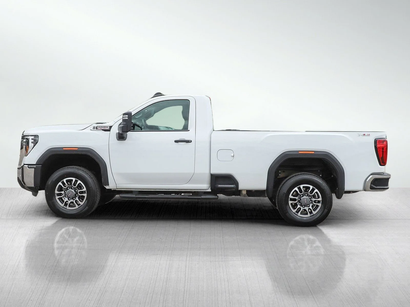 Used 2025 GMC Sierra 3500HD Pro with VIN 1GT3USEYXSF178400 for sale in Wayzata, Minnesota