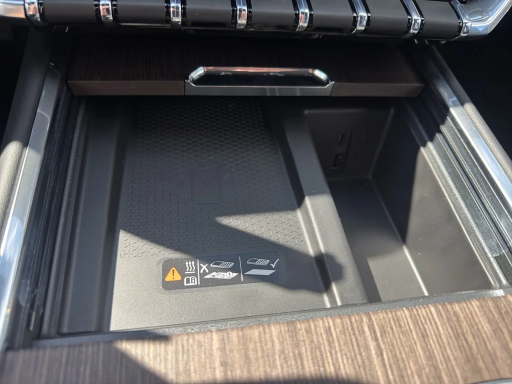 New 2026 Glacier White Tricoat GMC Denali image 24