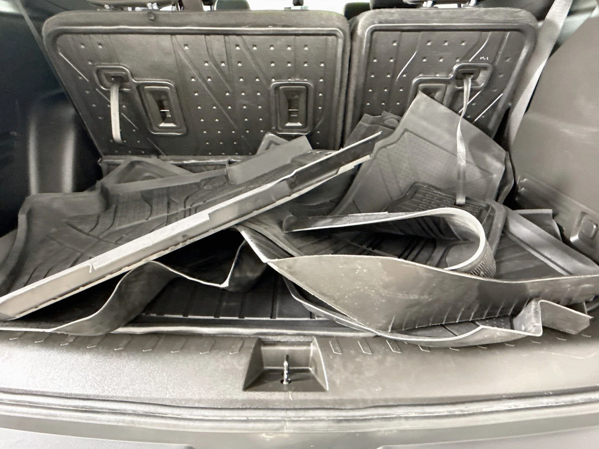 Used 2022 SILVER ICE METALLIC Chevrolet LT Cloth image 28