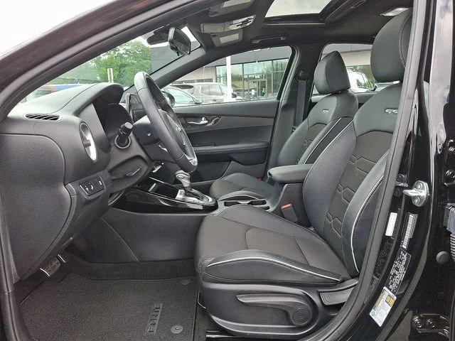Used 2024 Black Kia GT-Line image 14