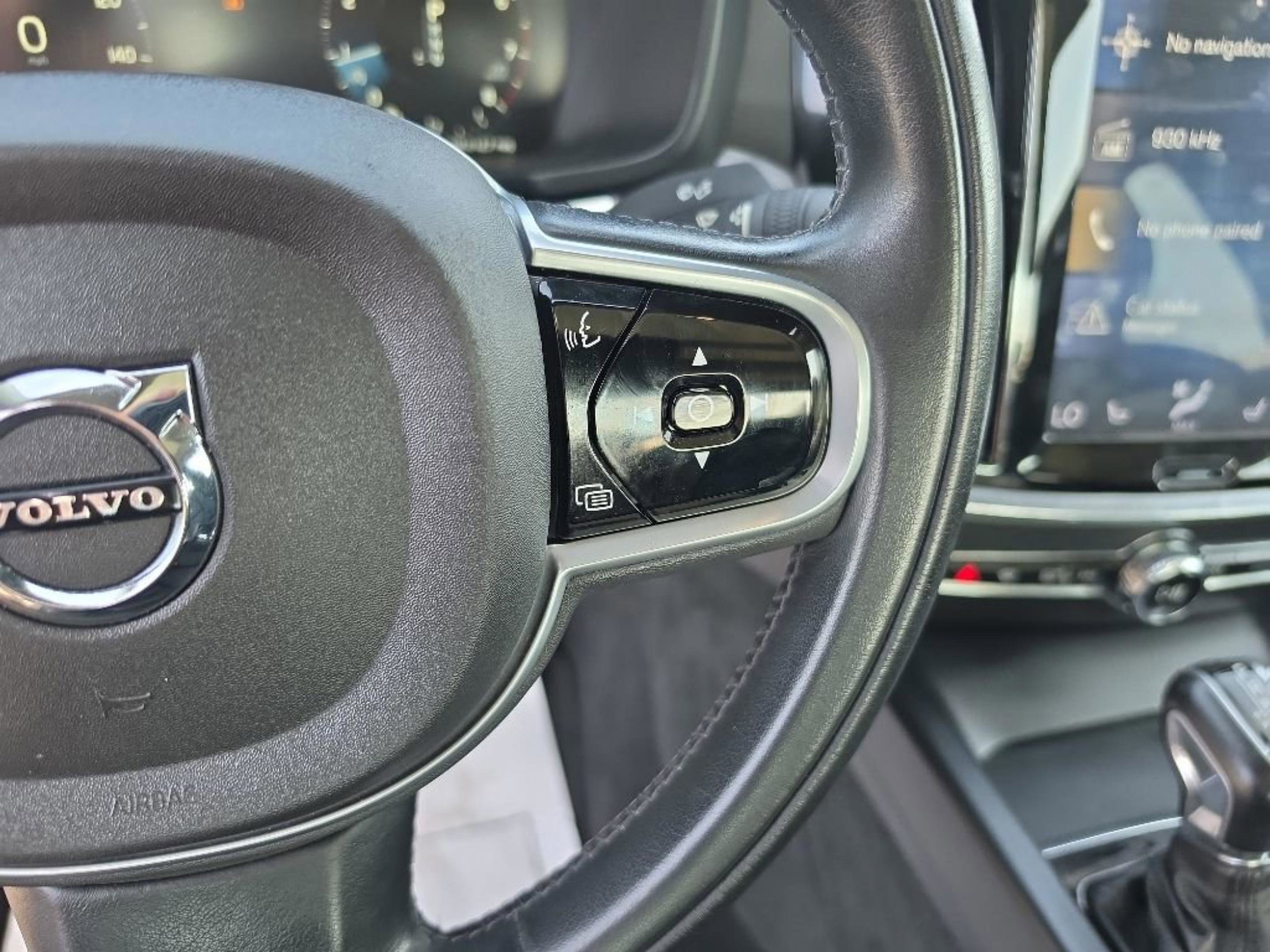 2020 Volvo S60 Momentum - Photo 15