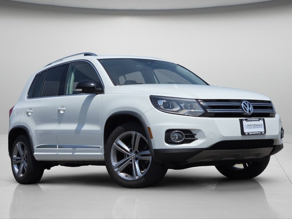 Used 2017 Volkswagen Tiguan Sport with VIN WVGUV7AX9HW507927 for sale in Bountiful, UT