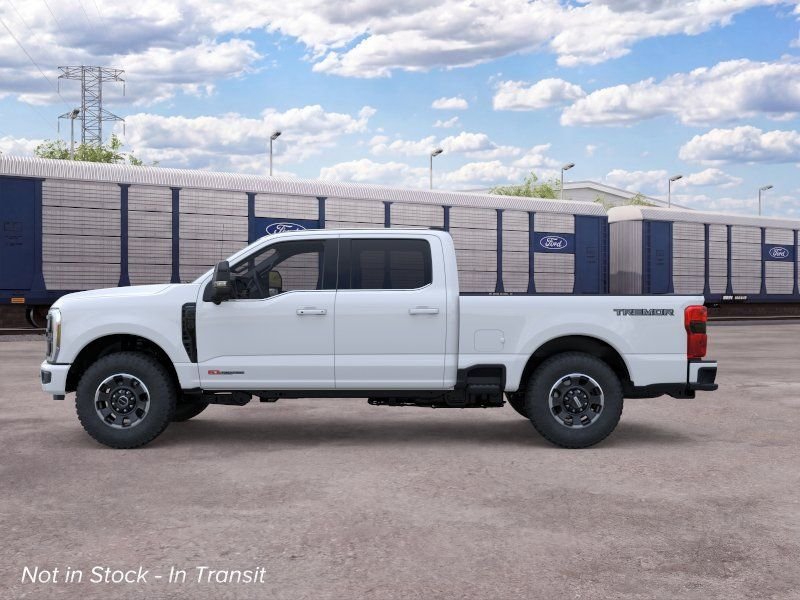 New 2026 Oxford White Ford Lariat image 2