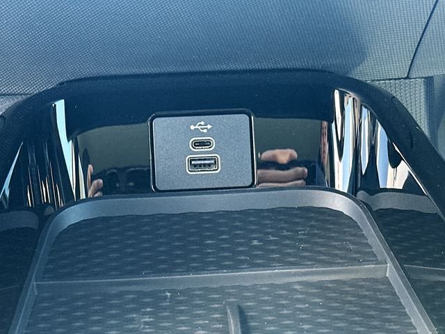 New 2026 Star White Metallic Tri-coat Ford Select image 21
