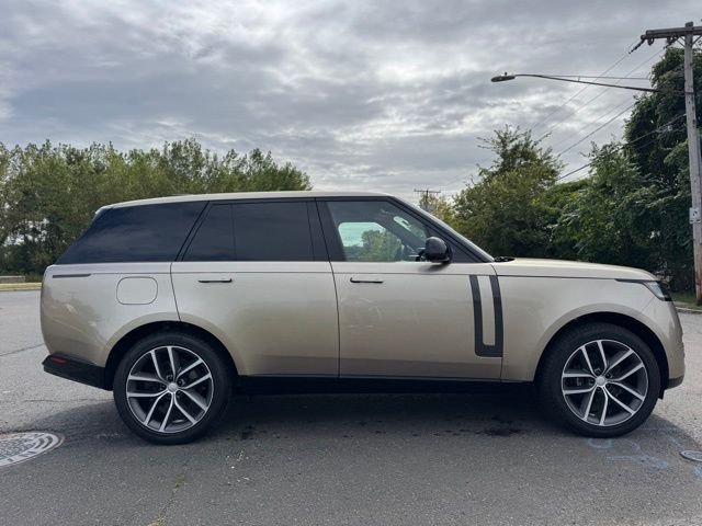 2025 Land Rover Range Rover SE - Photo 6