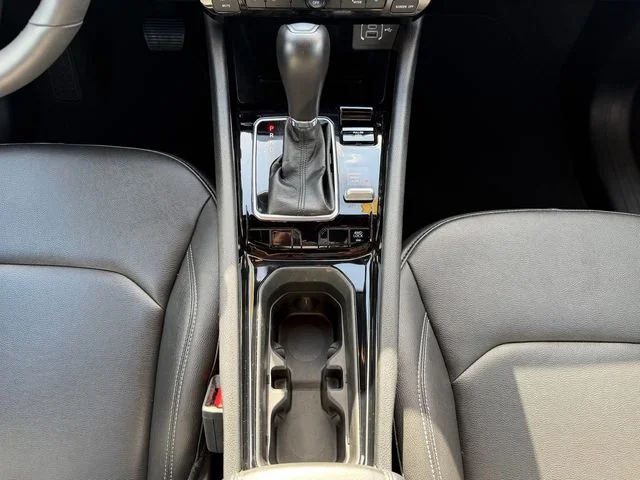 Used 2025 White Jeep Limited image 17
